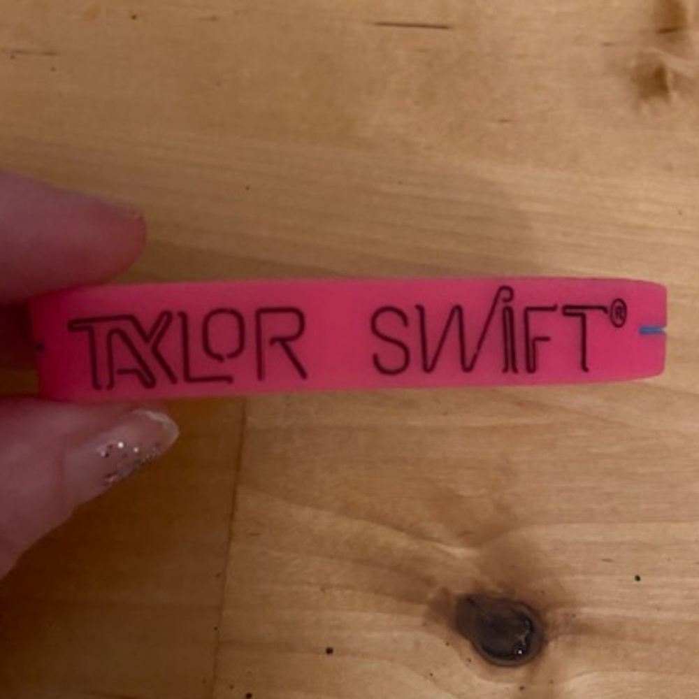 Taylor Swift 1989 bracelet VIP pink rubber wristband Swiftie gift. Like new.